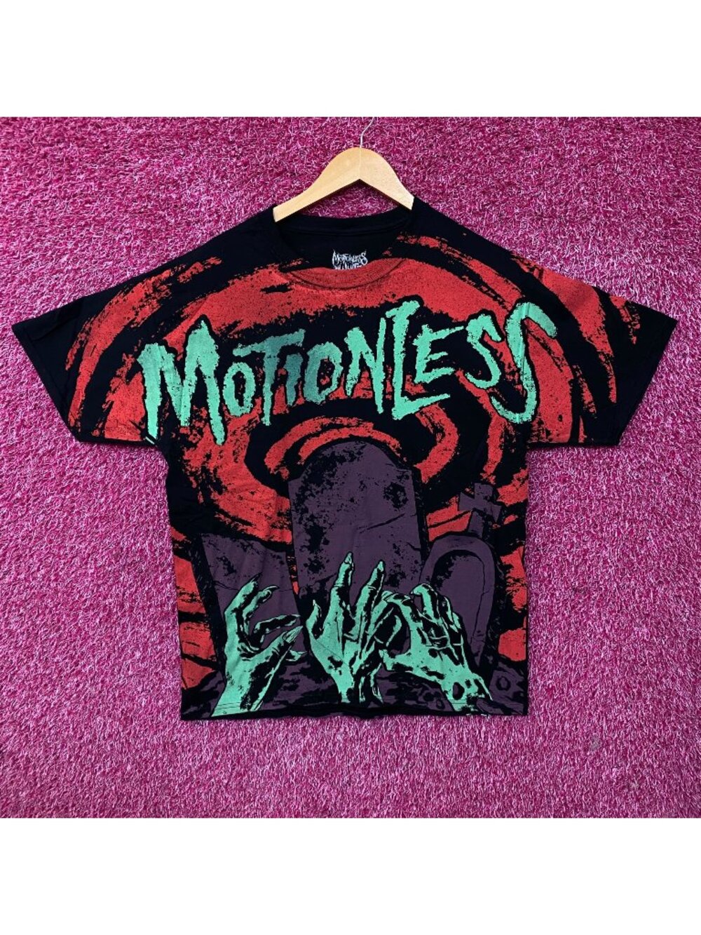 Motionless In White Creatures Metalcore Band T-Shirt Large